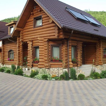 Cabana Piatra Runcului Ватра-Молдовіцей Екстер'єр фото