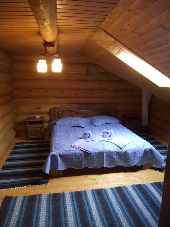 Cabana Piatra Runcului Ватра-Молдовіцей Екстер'єр фото