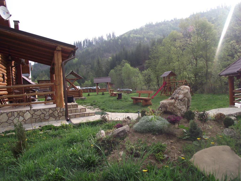 Cabana Piatra Runcului Ватра-Молдовіцей Екстер'єр фото