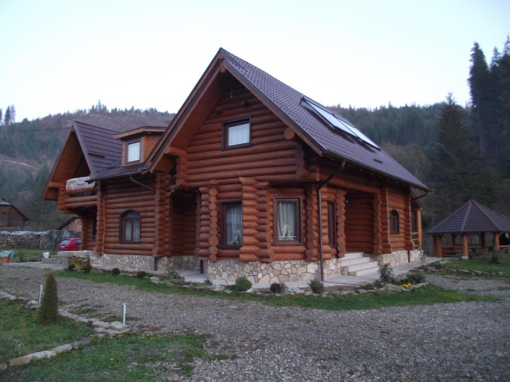 Cabana Piatra Runcului Ватра-Молдовіцей Екстер'єр фото